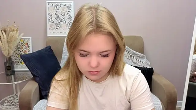 Melissa 199 online show from November 7, 7:13 am