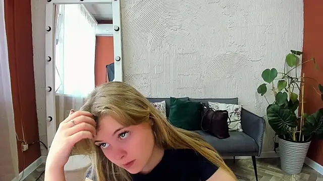 Melissa 199 online show from October 8, 9:11 am