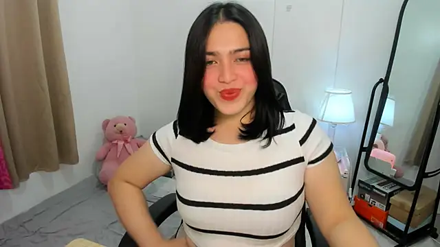 Snapshot of BubbbleButtDemi chatting on October 6, 7:42 am BubbbleButtDemi online show from October 6, 7:42 am