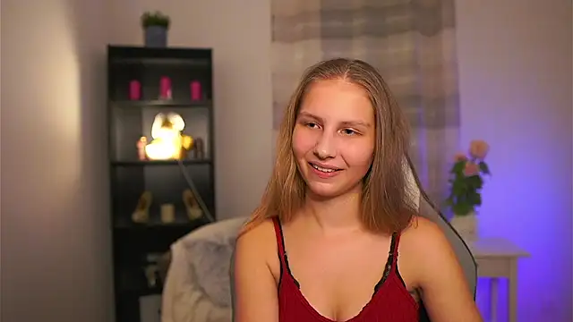 emmie murray online show from February 19, 7:00 pm