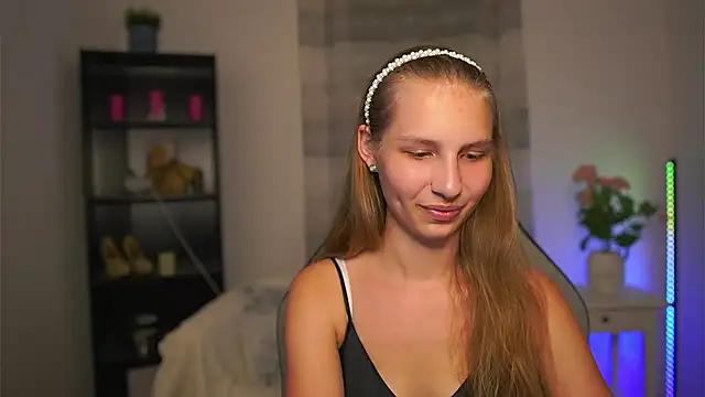 Snapshot of emmie_murray chatting on June 26, 6:58 pm emmie murray online show from June 26, 6:58 pm