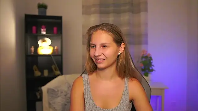 emmie murray online show from December 18, 2:32 pm