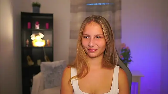 emmie murray online show from November 7, 2:10 pm