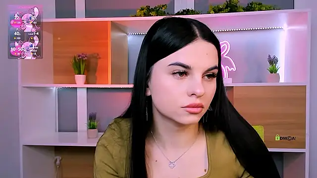 Snapshot of nicole_muah chatting on January 19, 1:59 pm nicole muah online show from January 19, 1:59 pm