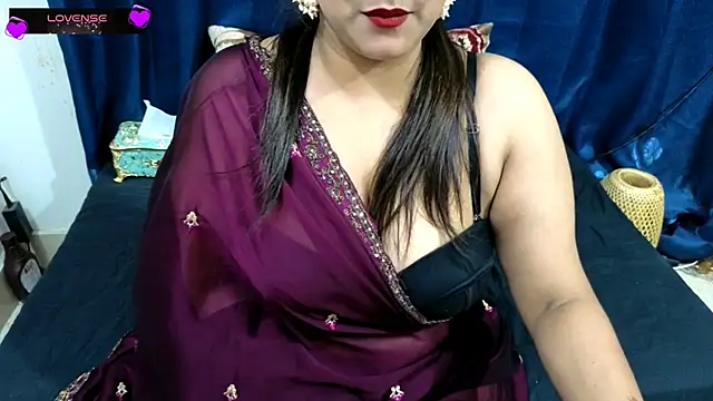 Sanvi-Queen online show from March 24, 8:20 pm