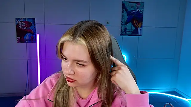 HaleySun online show from September 30, 9:04 am