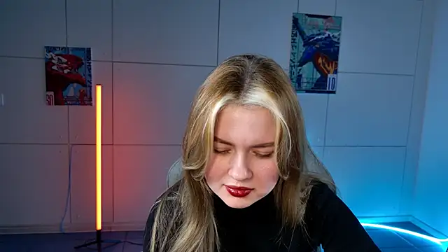 HaleySun online show from October 1, 1:15 pm