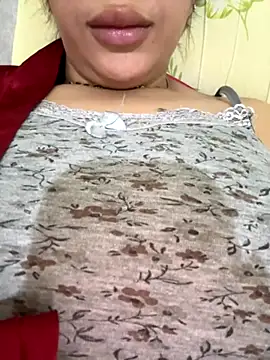Snapshot of Laila-sexi chatting on October 16, 12:35 pm Laila-sexi online show from October 16, 12:35 pm