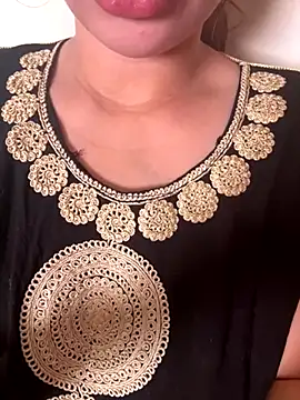 Snapshot of Laila-sexi chatting on November 20, 1:56 pm Laila-sexi online show from November 20, 1:56 pm