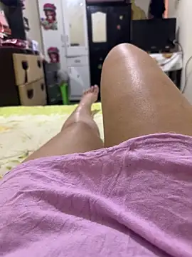 Snapshot of Laila-sexi chatting on October 9, 2:17 pm Laila-sexi online show from October 9, 2:17 pm