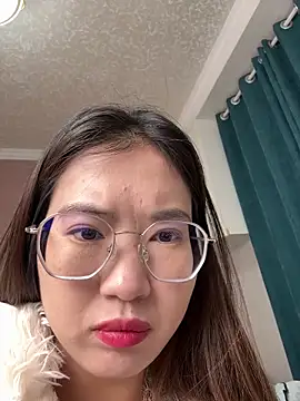 redrose520 online show from November 12, 1:59 pm