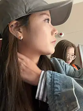 redrose520 online show from March 6, 9:15 am