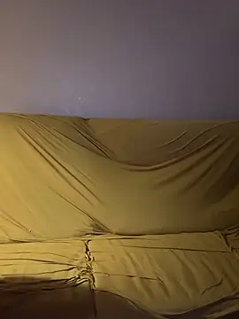 redrose520 online show from March 4, 12:24 pm