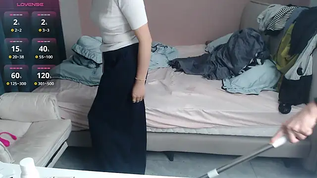 redrose520 online show from November 16, 11:37 am