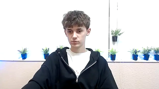 Snapshot of Hoot_Dude_ chatting on November 5, 2:20 pm Hoot Dude online show from November 5, 2:20 pm