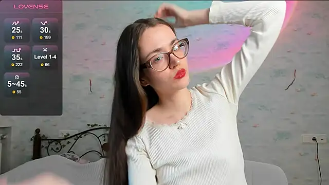 bellacatlovesmeat online show from May 8, 2:43 pm