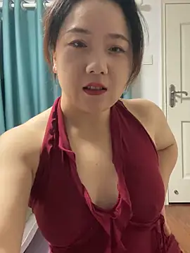 Snapshot of Momo-9988 chatting on November 16, 4:01 pm Momo-9988 online show from November 16, 4:01 pm