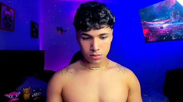 Snapshot of Adams_Collins chatting on November 30, 5:25 pm Adams Collins online show from November 30, 5:25 pm