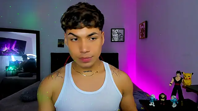 Snapshot of Adams_Collins chatting on October 1, 10:13 pm Adams Collins online show from October 1, 10:13 pm