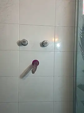 Snapshot of Violettt_hot chatting on November 5, 1:03 pm Violettt hot online show from November 5, 1:03 pm