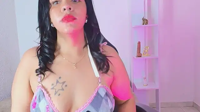 Snapshot of Evelyn_brown8 chatting on September 27, 2:12 pm Evelyn brown8 online show from September 27, 2:12 pm