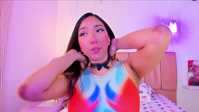 emily  walker online show from December 18, 3:55 am