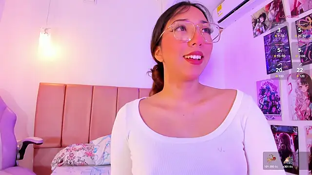 emily  walker online show from December 23, 4:01 am