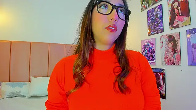 emily  walker online show from February 10, 4:22 am