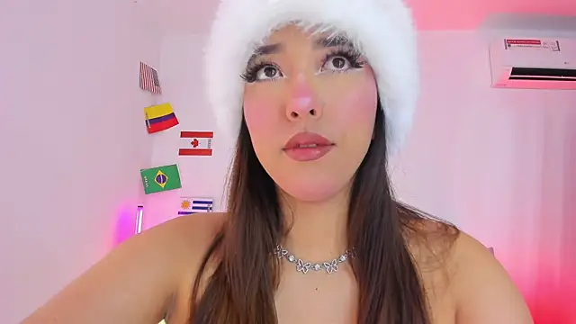 emily  walker online show from June 22, 3:12 am