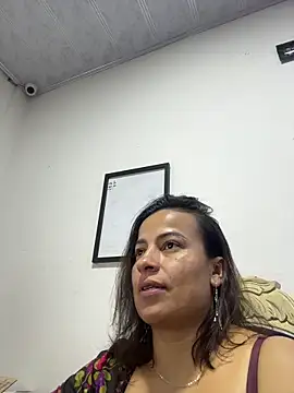 liz and thiago online show from September 26, 8:38 pm