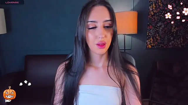 LisaFoxie online show from November 13, 10:19 am