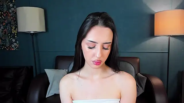 LisaFoxie online show from October 10, 10:27 am