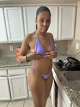 YeahhhitsBreezy online show from February 24, 10:43 pm