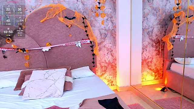 Aliss Star online show from October 21, 12:15 pm