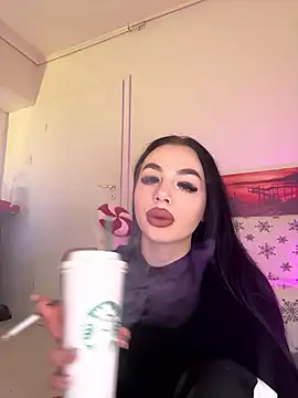 TiaBelle online show from January 10, 6:03 pm