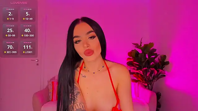 TiaBelle online show from November 11, 8:14 pm