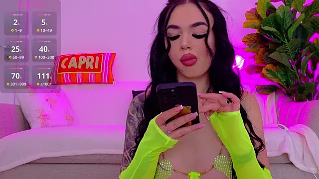 TiaBelle online show from November 21, 6:18 pm