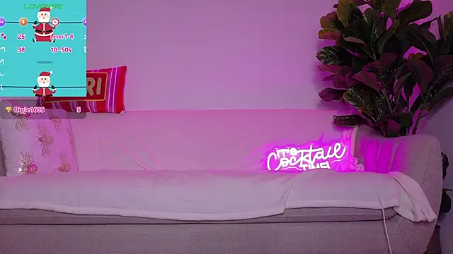 TiaBelle online show from November 24, 6:30 pm