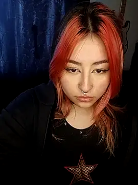 Iluromi online show from October 19, 3:26 pm