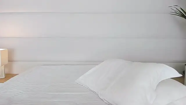 NoraAddams online show from March 5, 2:41 am