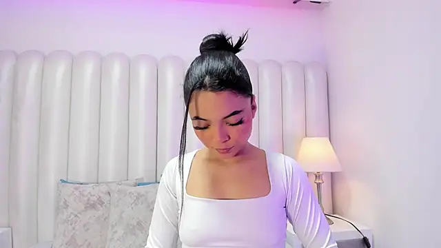 AriaBelles online show from November 18, 10:29 am