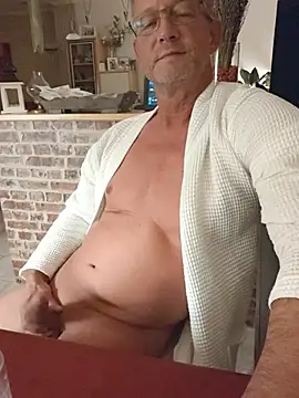 TommyTom76 online show from July 4, 10:58 pm