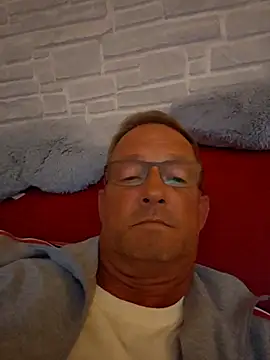 TommyTom76 online show from September 26, 9:43 pm