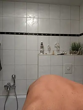 TommyTom76 online show from October 23, 8:35 am