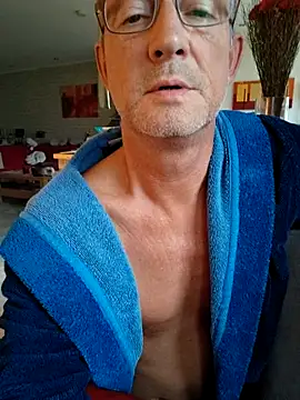 TommyTom76 online show from October 4, 6:26 am