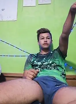 Snapshot of kaland69 chatting on October 5, 9:55 am kaland69 online show from October 5, 9:55 am