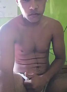 Snapshot of kaland69 chatting on October 8, 2:07 pm kaland69 online show from October 8, 2:07 pm