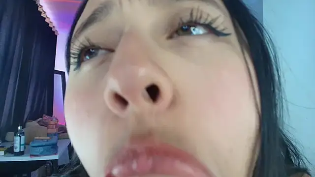 Hinata 21  online show from February 6, 9:22 pm