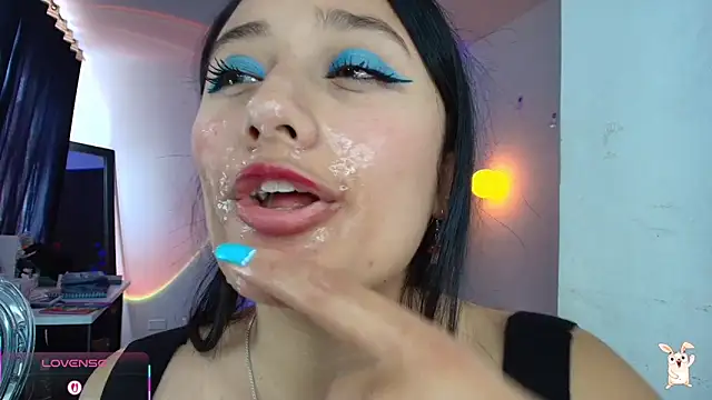 Hinata 21  online show from April 7, 9:16 pm