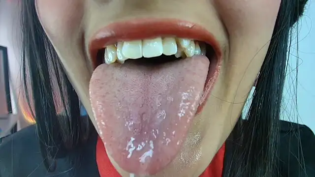 Hinata 21  online show from March 24, 9:04 pm